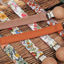 Charger l'image dans la galerie, Attache tétine
